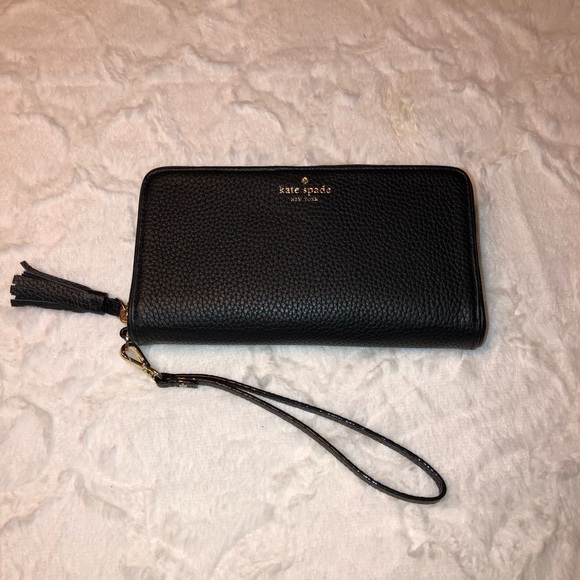 Kate ♠️Spade Multifunction Wallet ♠️ - Picture 1 of 4